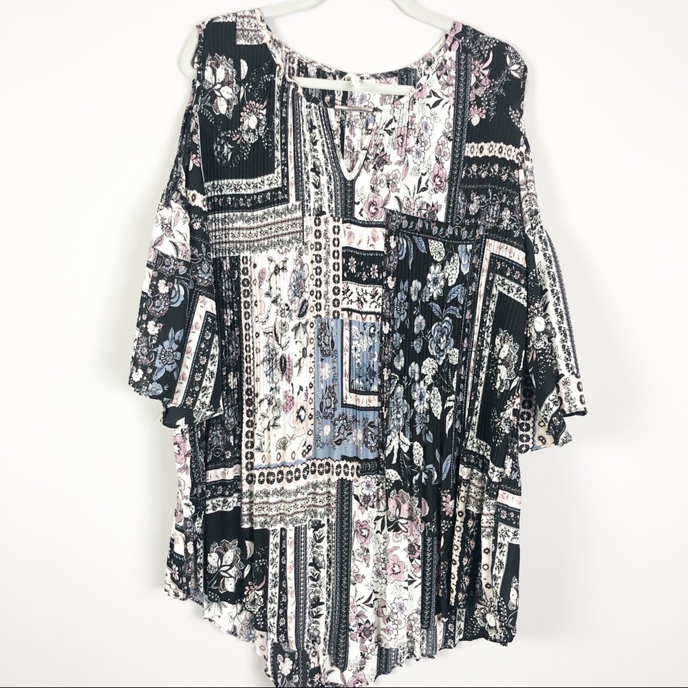 EST 1946 Pleated Top